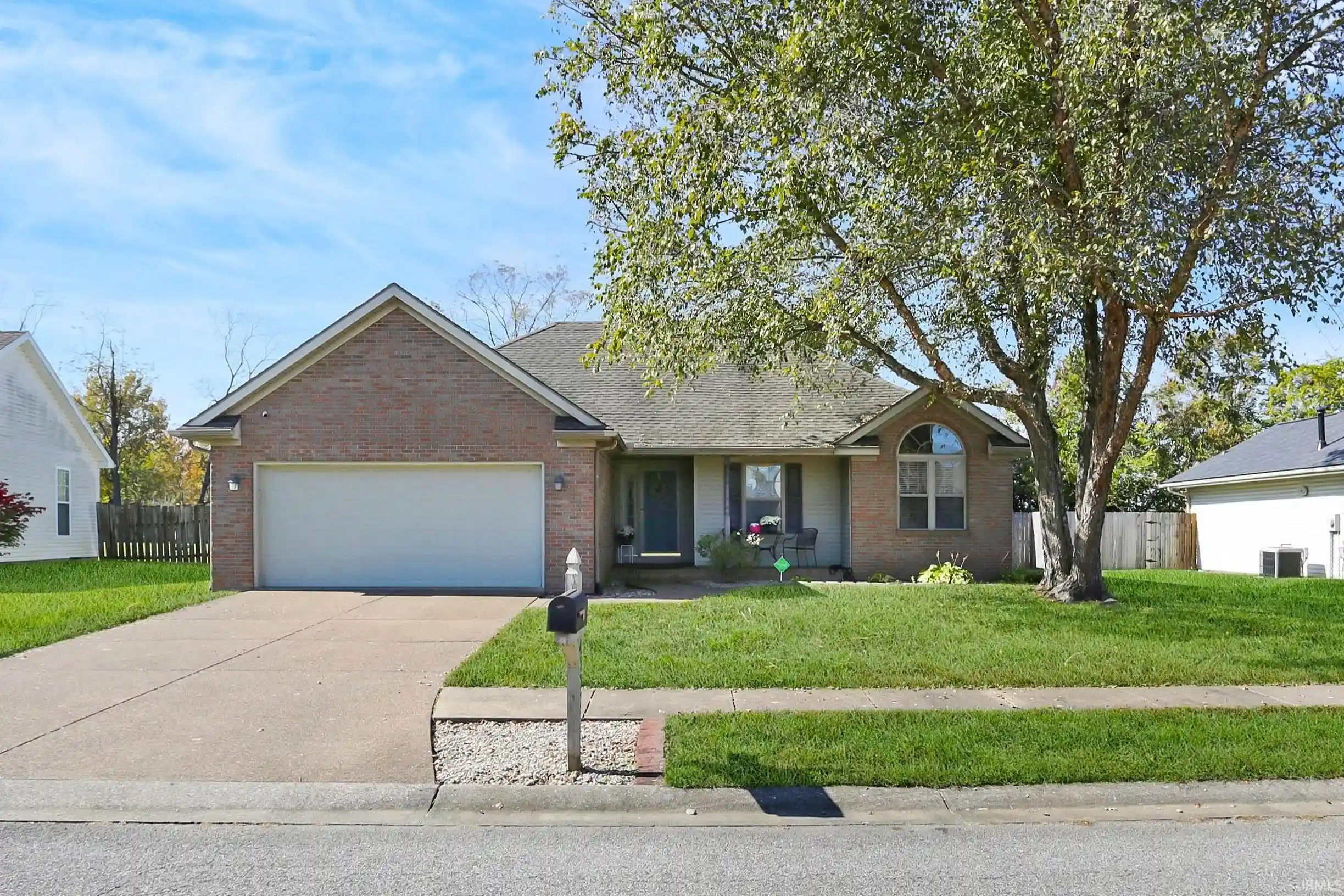 Manufactured home for sale at 4177 Trinity Dr, Newburgh, IN 47630 | MLS# 202644652