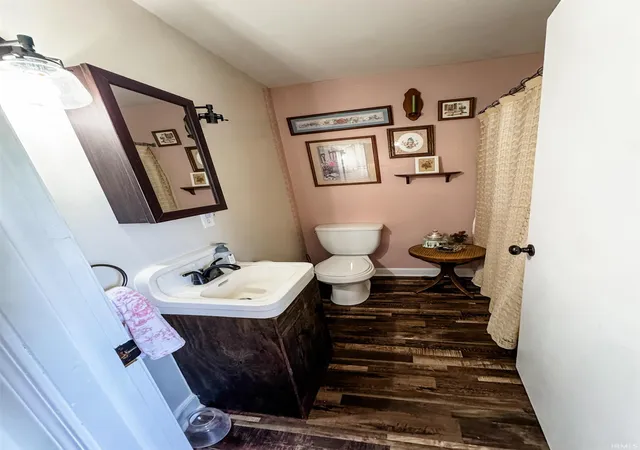 Photo 2 of Single family home for sale at 412 E Maple St, Washington, IN 47501 | MLS# 202644755 | Listing updated on 2026-10-30