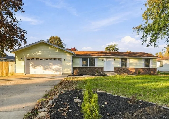 Photo 1 of Manufactured home for sale at 412 W Mill St, Ossian, IN 46777 | MLS# 202644770 | Listing updated on 2026-10-30