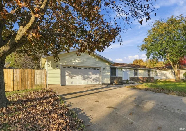 Photo 2 of Manufactured home for sale at 412 W Mill St, Ossian, IN 46777 | MLS# 202644770 | Listing updated on 2026-10-30