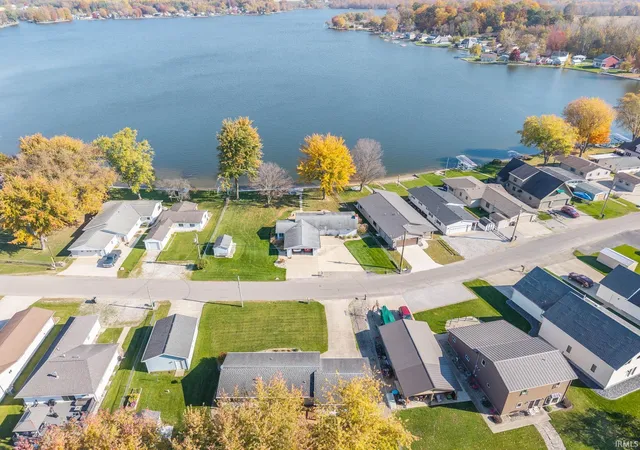 Photo 4 of Manufactured home for sale at 7780 S 140 East Rd, Wolcottville, IN 46795 | MLS# 202644772 | Listing updated on 2026-10-30