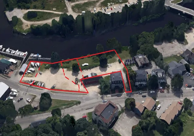 2nd image of 3 Cocheco St, Dover, NH 03820 | MLS# 4812914