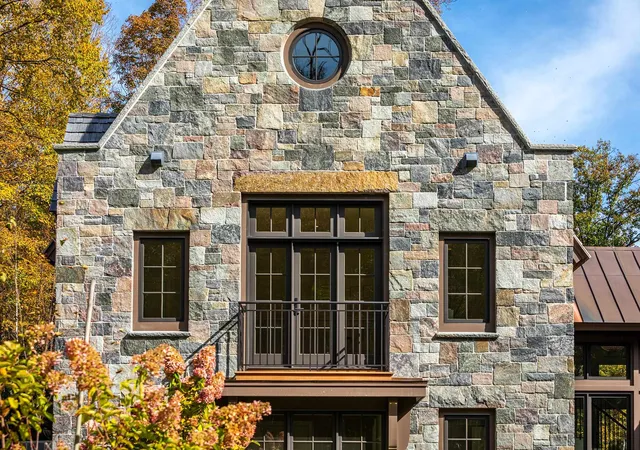 Photo 2 of Sale Pending at 515 West Fields Rd, Manchester, VT 05254 | MLS# 4974441 | Listing updated on 2026-09-18