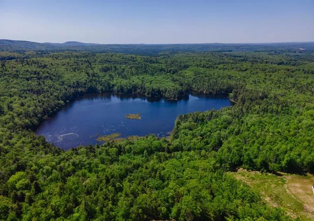 2nd image of 20 Hilltop Dr, Peterborough, NH 03458 | MLS# 4985926