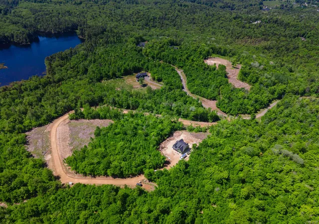 3rd image of 20 Hilltop Dr, Peterborough, NH 03458 | MLS# 4985926