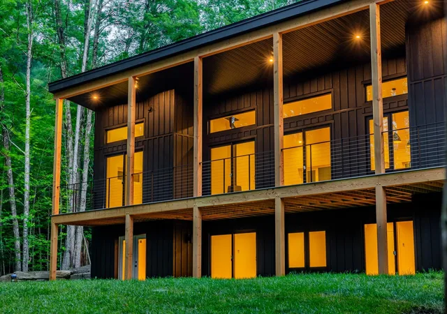 Photo 3 of Single family home for sale at 5440 Bentley Rd, Quechee, VT 05059 | MLS# 4989182 | Listing updated on 2026-09-16