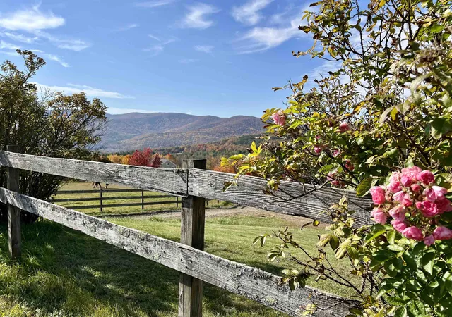 Homes for sale in Pownal, VT | 1228 Skiparee Rd, Pownal, VT 05260 | MLS# 5008279