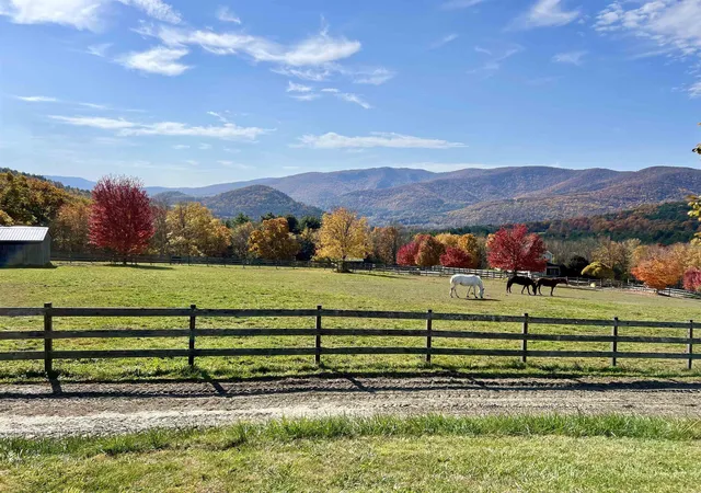 Homes for sale in Pownal, VT | 1228 Skiparee Rd, Pownal, VT 05260 | MLS# 5008279