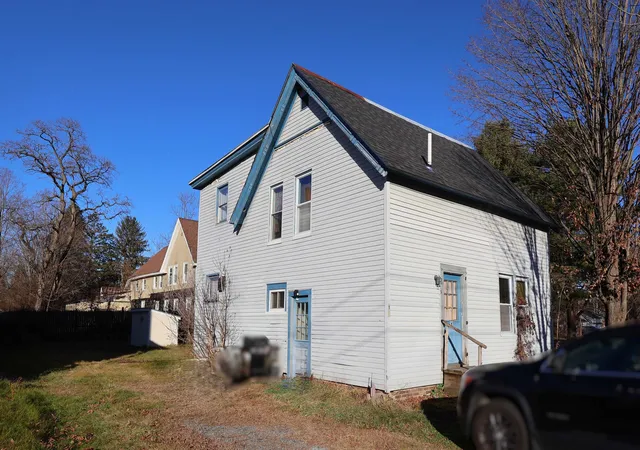 Homes for sale in Hartford, VT | 13 Hawthorn St, Hartford, VT 05001 | MLS# 5023618