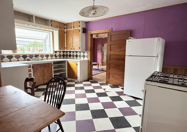 Photo 3 of Single family home for sale at 16 Washington St, Brattleboro, VT 05301 | MLS# 5024828 | Listing updated on 2026-07-30
