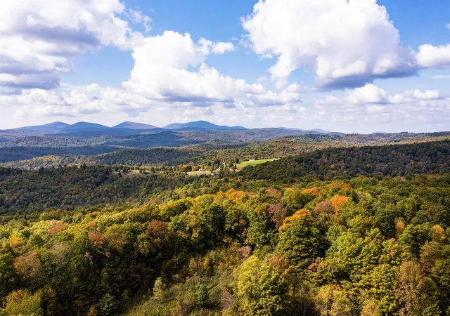 4th image of 61 Crosby Rd, Topsham, VT 05076 | MLS# 5026589