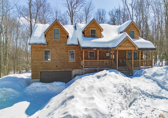 Single family home for sale at 7 Yodeling Ln, West Dover, VT 05356 | MLS# 5031063 | Listing updated on 2025-12-04