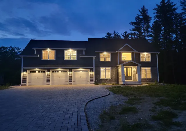 1st image of 12 Zeland Dr, Dover, NH 03820 | MLS# 5033810
