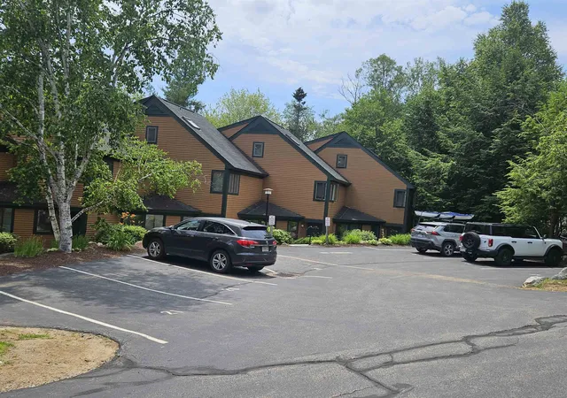 Homes for sale in Waterville Valley, NH | 9 Mountain Sun Way #17B, Waterville Valley, NH 03215 | MLS# 5038162