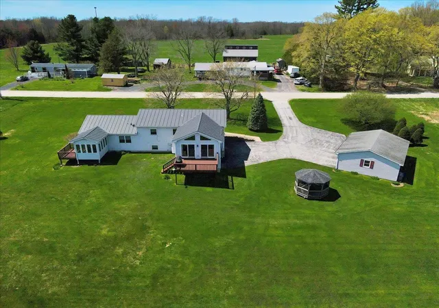 3rd image of 132 East Shore South, Grand Isle, VT 05458 | MLS# 5040678