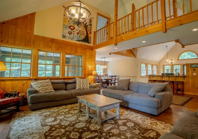 Photo 1 of Single family home for sale at 238 Hemlock Hill Rd, Wardsboro, VT 05355 | MLS# 5042003 | Listing updated on 2026-09-05