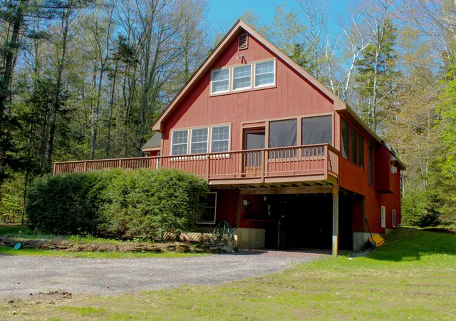 Photo 2 of Single family home for sale at 238 Hemlock Hill Rd, Wardsboro, VT 05355 | MLS# 5042003 | Listing updated on 2026-09-05