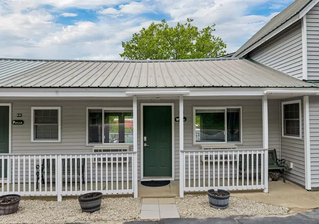 5th image of 1144 Weirs Blvd #20, Laconia, NH 03246 | MLS# 5042543