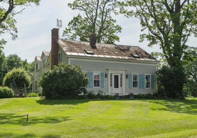 Photo 2 of Single family home for sale at 475 Elmendorf Rd, Shoreham, VT 05770 | MLS# 5049234 | Listing updated on 2026-08-03