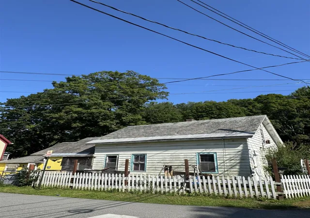 Homes for sale in Brattleboro, VT | 93 Clark St, Brattleboro, VT 05301 | MLS# 5050433