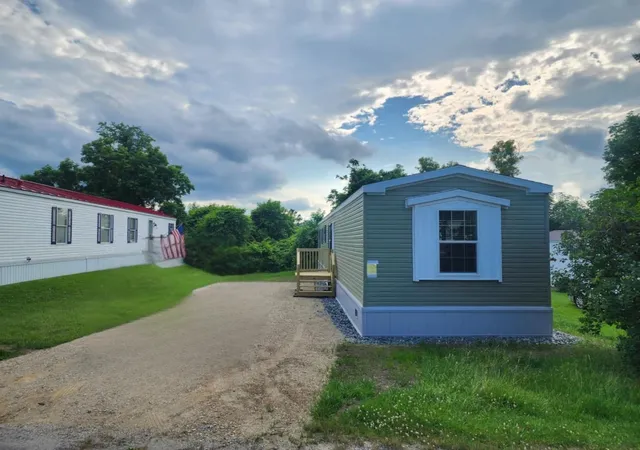 Photo 3 of Manufactured home for sale at 29 Curtis Ave, Rutland, VT 05701 | MLS# 5050677 | Listing updated on 2026-07-22