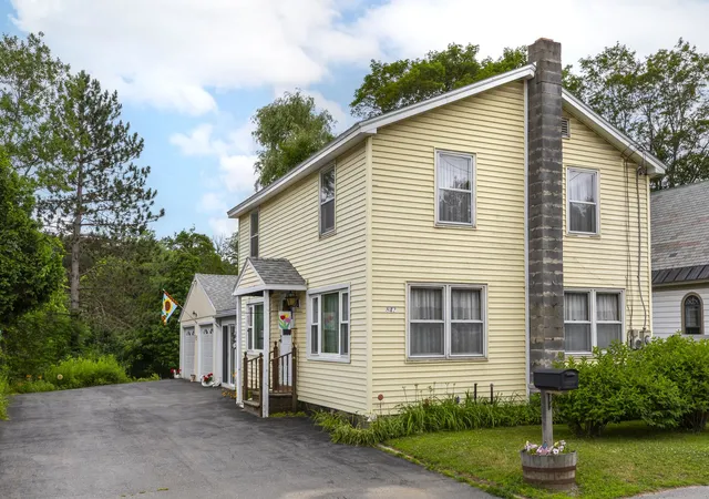 Homes for sale in Cavendish, VT | 842 Main St, Cavendish, VT 05153 | MLS# 5050990