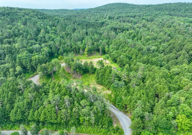 3rd image of 567 Sawnee Bean Rd, Thetford, VT 05075 | MLS# 5051254