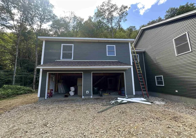 Photo 3 of Single family home for sale at 9 Rydon Acres, Brandon, VT 05753 | MLS# 5051516 | Listing updated on 2026-08-30