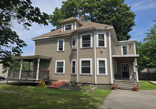Homes for sale in Manchester, NH | 841 Beech St, Manchester, NH 03104 | MLS# 5051542