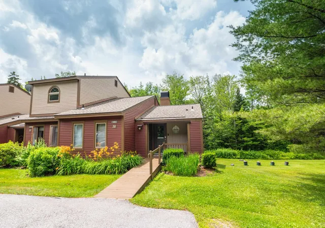 Homes for sale in Dover, VT | 33d White Oaks Loop #38, Dover, VT 05356 | MLS# 5052090