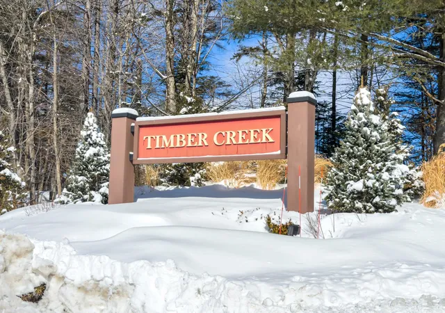 Homes for sale in Dover, VT | 33d White Oaks Loop #38, Dover, VT 05356 | MLS# 5052090