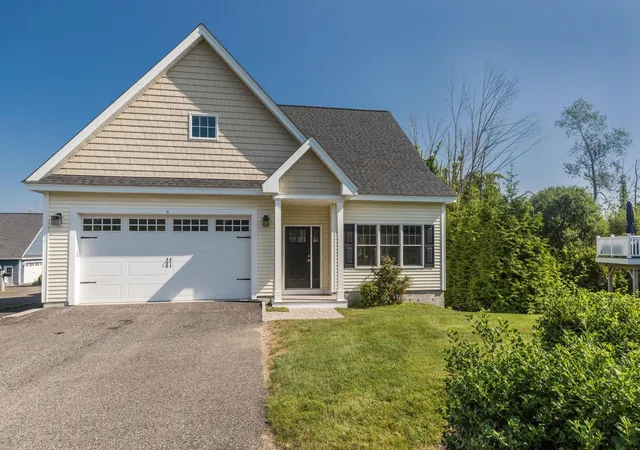 Homes for sale in Windham, NH | 6 Chadwick Cir, Windham, NH 03087 | MLS# 5052236
