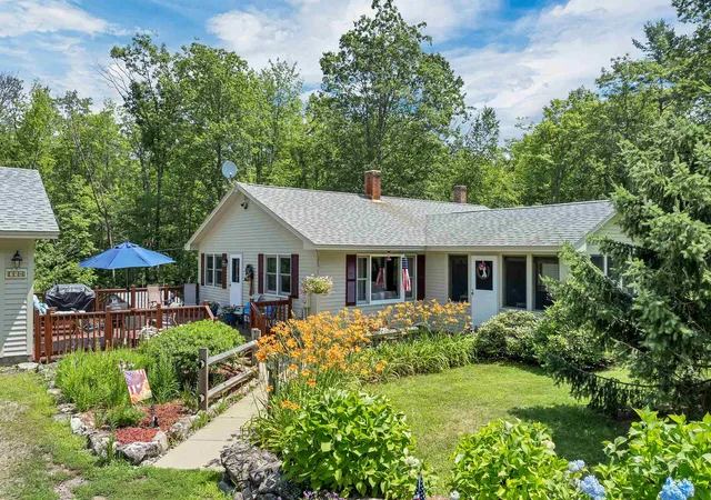 3rd image of 358 Roller Coaster Rd, Laconia, NH 03246 | MLS# 5052238