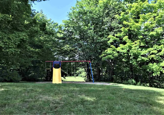 Homes for sale in Wilmington, VT | 30 Upper Howes Way, Wilmington, VT 05363 | MLS# 5052334