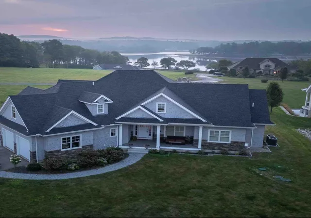 2nd image of 25 Fosters Dr, Dover, NH 03820 | MLS# 5052525