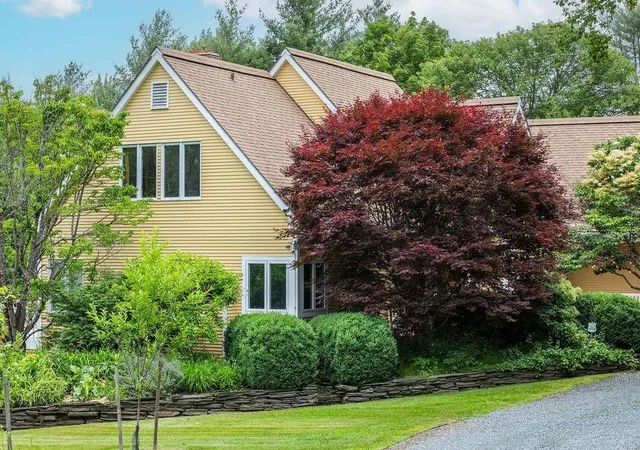 Photo 3 of Single family home for sale at 134 Chester Arthur Rd, Quechee, VT 05059 | MLS# 5053412 | Listing updated on 2026-07-17
