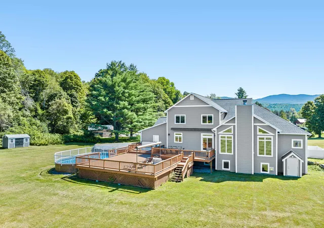 1st image of 34 Fairway Dr, Stowe, VT 05661 | MLS# 5059226