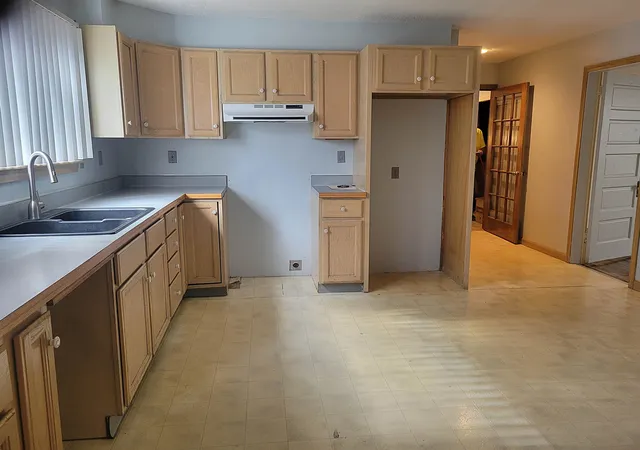 Homes for sale in Berlin, NH | 185 Park St, Berlin, NH 03570 | MLS# 5060015