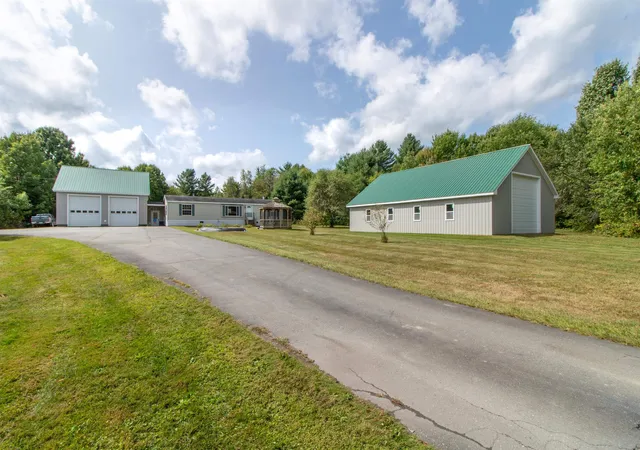 Photo 3 of Single family home for sale at 99 River Rd, Orleans, VT 05860 | MLS# 5060210 | Listing updated on 2026-09-02