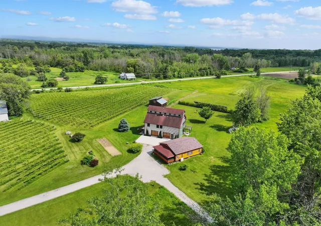 3rd image of 85 Shrine Rd, Isle La Motte, VT 05463 | MLS# 5060296