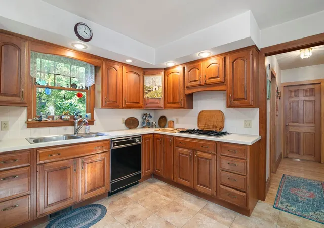 Homes for sale in Brattleboro, VT | 1089 Marlboro Rd, Brattleboro, VT 05301 | MLS# 5060860
