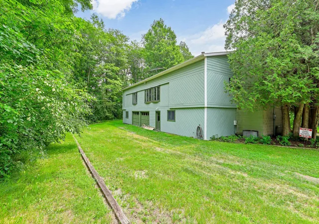 Photo 2 of Single family home for sale at 81 Top Deck Ln, Newport Center, VT 05857 | MLS# 5060964 | Listing updated on 2026-07-20