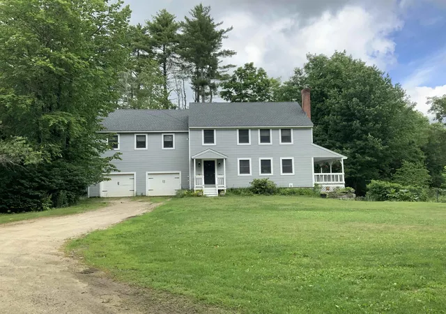 Homes for sale in Alton, NH | 17 Prospect Mountain Rd, Alton, NH 03809 | MLS# 5061609