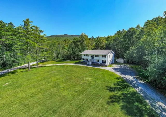 Homes for sale in Dorset, VT | 27 Owls Head Hill Ln, Dorset, VT 05251 | MLS# 5062143