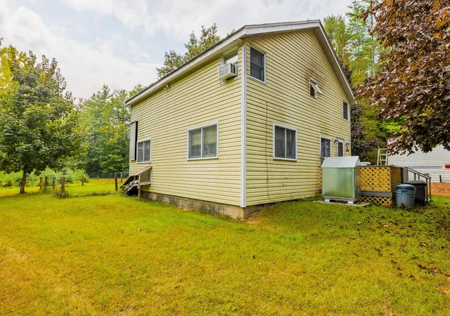 Homes for sale in Arlington, VT | 190-194 Cemetery Rd, Arlington, VT 05250 | MLS# 5062213