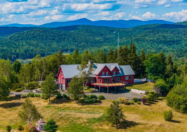 Photo 3 of Single family home for sale at 1950 Collins Rd, Brattleboro, VT 05301 | MLS# 5062504 | Listing updated on 2026-09-12