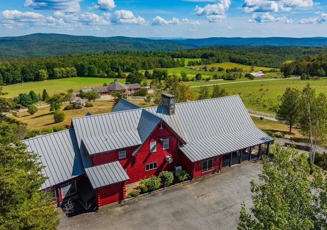 Photo 4 of Single family home for sale at 1950 Collins Rd, Brattleboro, VT 05301 | MLS# 5062504 | Listing updated on 2026-09-12