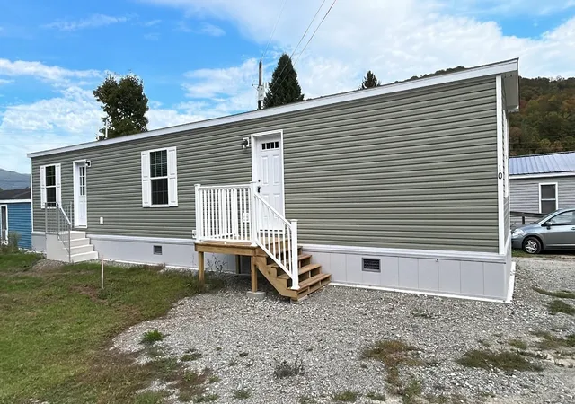 Photo 1 of Manufactured home for sale at 10 Dogwood Ln, Starksboro, VT 05487 | MLS# 5062637 | Listing updated on 2026-07-21