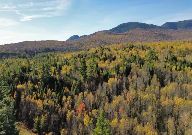 1st image of 25 Sullivan Rd, Stark, NH 03582 | MLS# 5062879