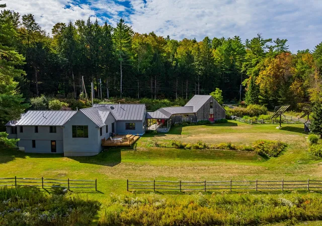 3rd image of 100 North Thetford Rd, Lyme, NH 03678 | MLS# 5062935